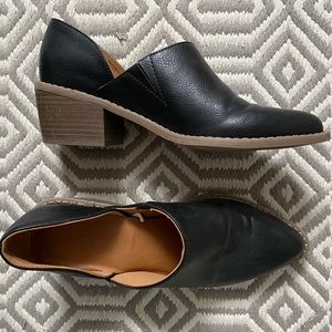 Women’s Heeled Cutout Black Booties, Size 8